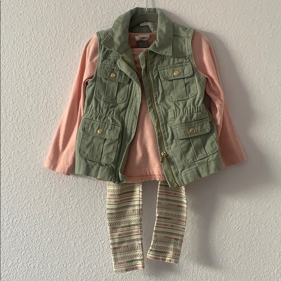 Artisan NY set with Vest & Leggings - Picture 4 of 4